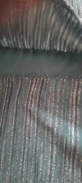 Vestido de tirantes plisado