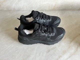 Zapatilla Joma Trail Hombre Negra