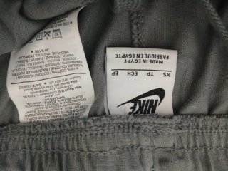 Pantalón corto Nike gris talla XS