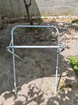Bañera bebé con patas plegables