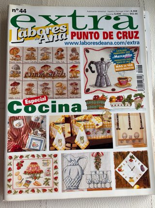 Lote revistas. Punto de cruz.