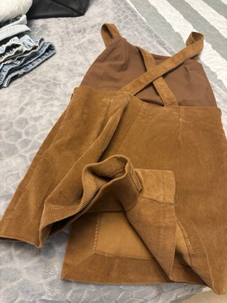 Peto marrón pana talla M sin estrenar