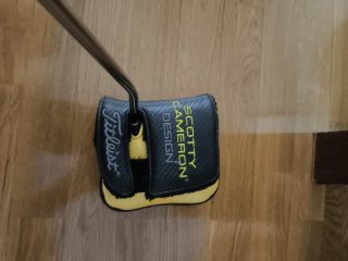 Scotty Cameron Phantom X12 con grip nuevo y pesos