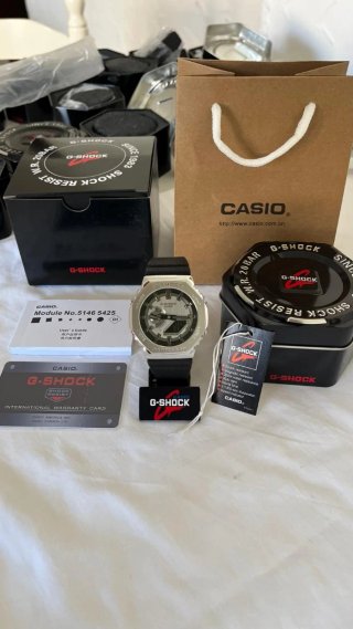 Casio G-Shock Reloj Premium Negro/Rojo