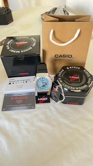 Casio G-Shock Reloj Premium Negro/Rojo