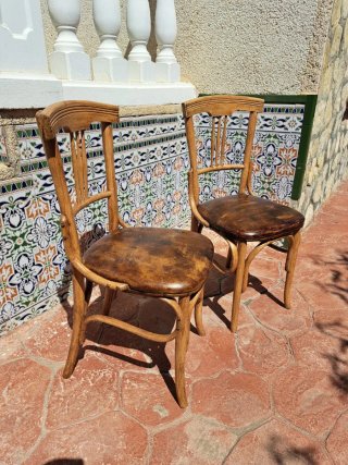 Sedie in stile Thonet restaurate