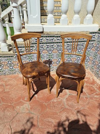 Sedie in stile Thonet restaurate