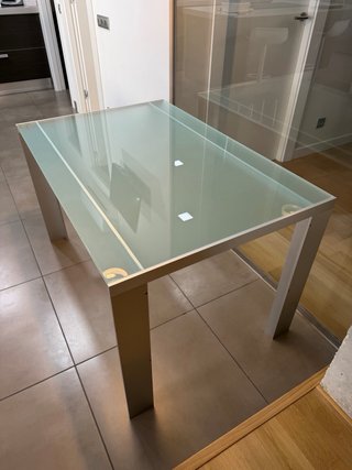 Tavolo STUA design in cristallo e alluminio