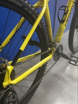 Cannondale 29" Amarilla