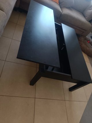 Mesa de salón elevable negra