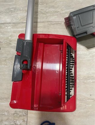 Barredora eléctrica Vileda roja