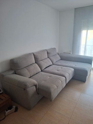 Sofá chaise longue 3 plazas gris