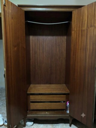 Armario de madera 4 puertas 4 cajones
