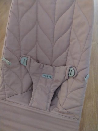 Hamaca BabyBjörn para bebé rosa
