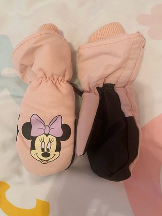 Manoplas rosas Minnie Mouse