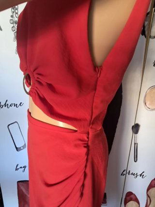 Vestido Zara rojo crop top y falda