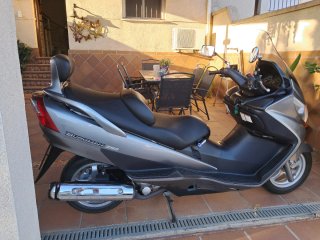 Suzuki Burgman 250cc Impecable
