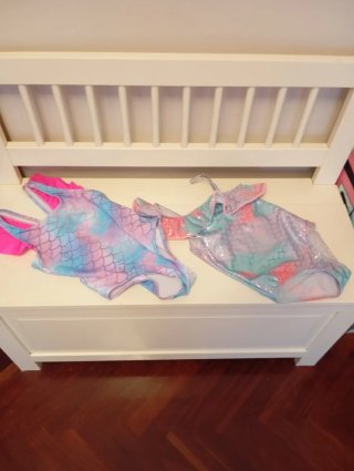Lote 2 bañadores niña Talla 5