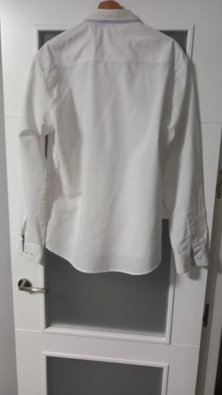 Camisa de vestir blanca para hombre