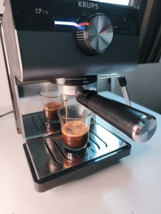 Cafetera Espresso Krups Authentic+ 15 bar