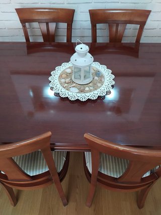 Muebles salón comedor, marquetería, madera maciza