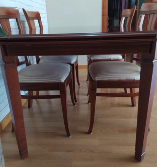Muebles salón comedor, marquetería, madera maciza
