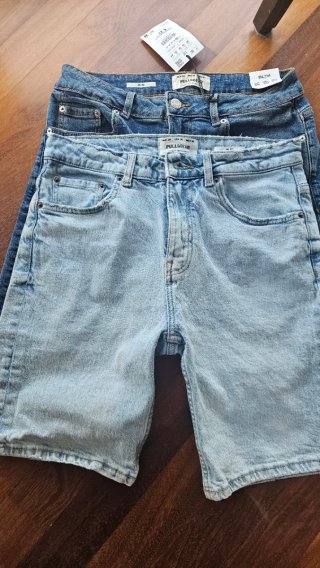 2 PANTALONES NUEVOS Cortos Vaqueros Pull&Bear