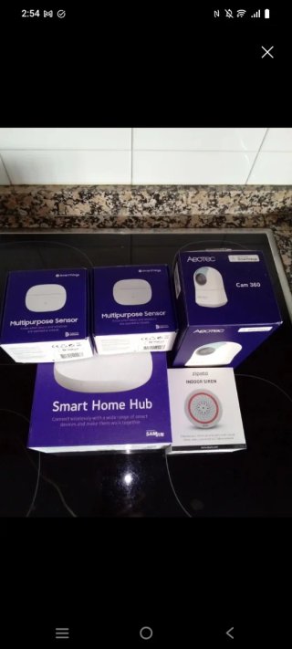 Kit Hogar Inteligente: Hub, Sensores y Cámara