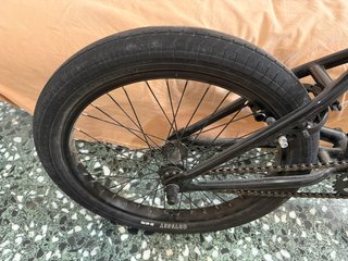 BMX Sunday Scout negra con factura.