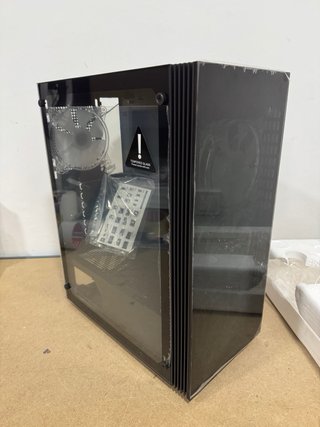 Caja de PC Escaming F10 A600
