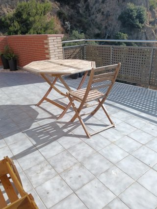 Tavolo in Teak per Giardino + 4 Sedie
