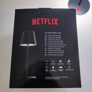 Lampada LED da tavolo Portatile Netflix