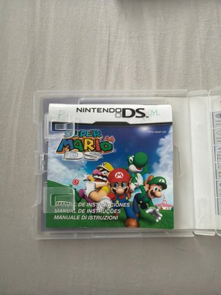 Super Mario 64 DS con manual