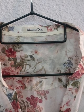 Camisa fina floral Massimo Dutti talla 40