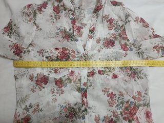 Camisa fina floral Massimo Dutti talla 40