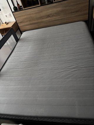 Estructura cama mas colchón