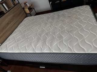 Estructura cama mas colchón