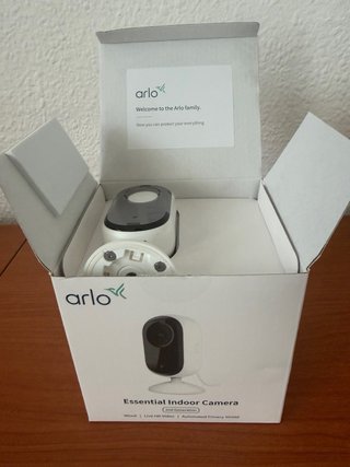 Cámara Arlo Essential Indoor