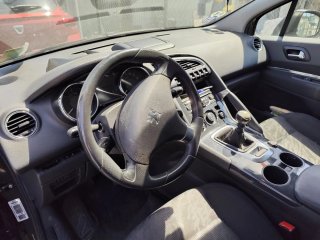 Peugeot 3008 2011