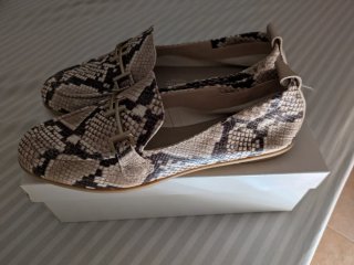 Mocasines Hispanitas piel serpiente