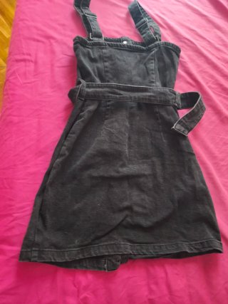 Vestido vaquero negro con cinturón