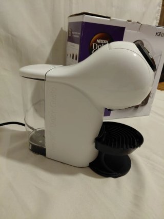 Cafetera Nescafé Dolce Gusto Genio S Blanca