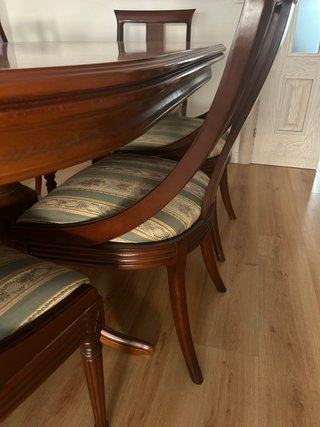 Mesa extensible madera con 6 sillas