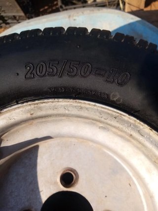 Cubierta. 205/50-10 Tubeless Remolque