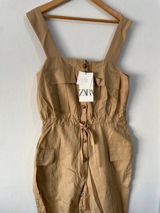 Mono cargo Zara popelín beige