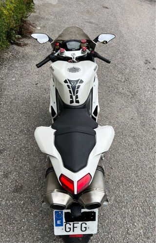 Ducati 848