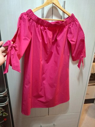 Vestido rosa hombros descubiertos