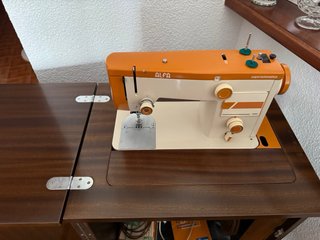 Máquina de coser Alfa 1680 Superautomatica