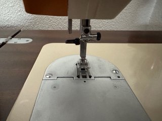 Máquina de coser Alfa 1680 Superautomatica