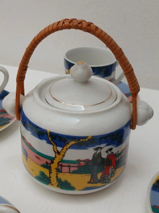 Set caffè orientale ceramica e vimini